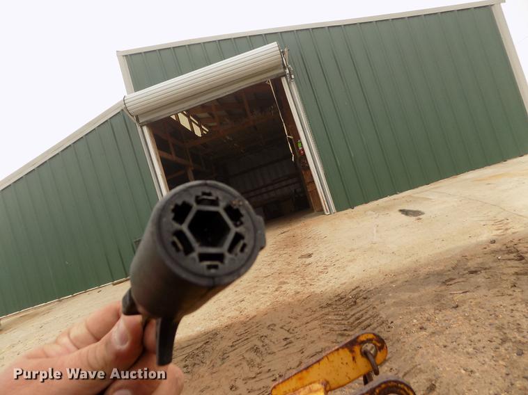 image for item DF2935 2007 Vermeer SC252 stump grinder