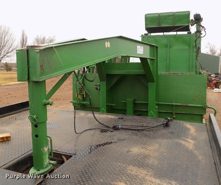 image for item DF2936 1981 CLSS utility trailer