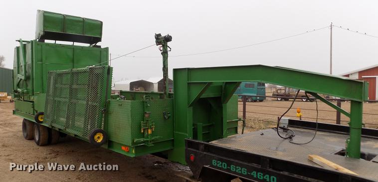 image for item DF2936 1981 CLSS utility trailer