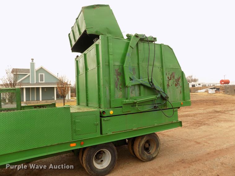 image for item DF2936 1981 CLSS utility trailer