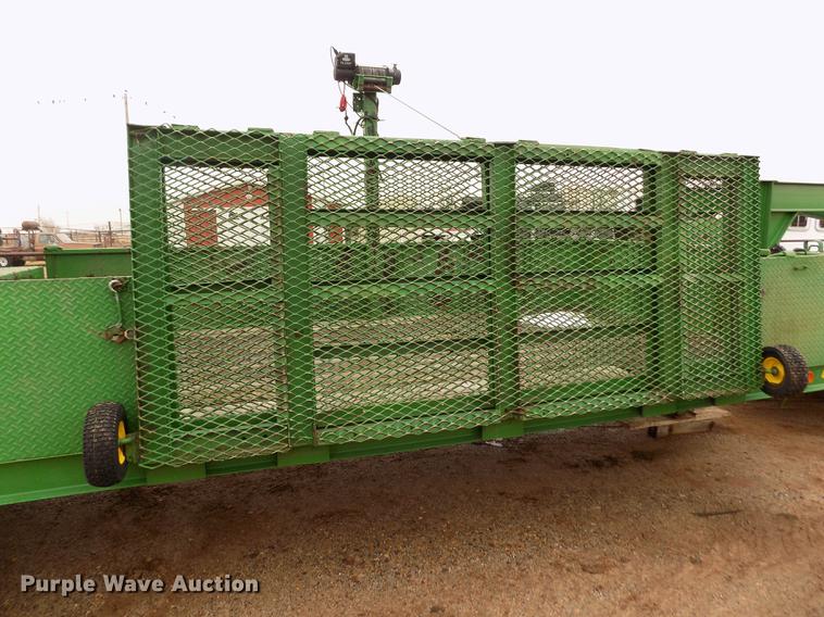 image for item DF2936 1981 CLSS utility trailer