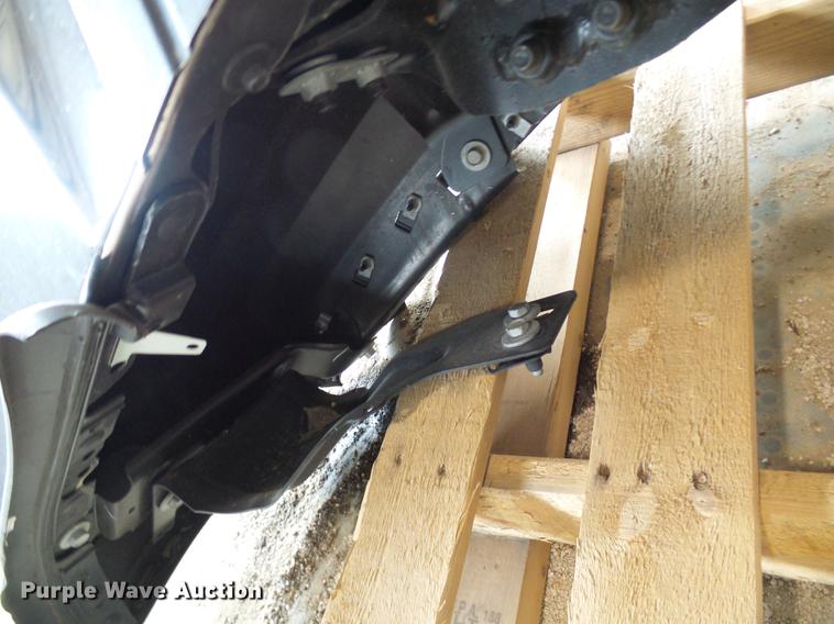 image for item DF7094 2017 Ford F550 Super Duty bumper