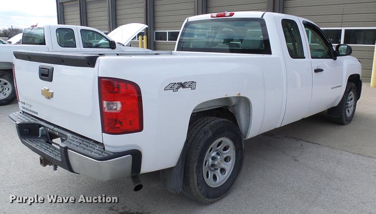 image for item DF7095 2008 Chevrolet Silverado 1500 Ext. Cab pickup truck