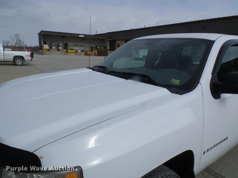 image for item DF7095 2008 Chevrolet Silverado 1500 Ext. Cab pickup truck