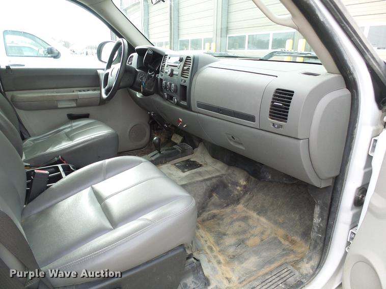 image for item DF7095 2008 Chevrolet Silverado 1500 Ext. Cab pickup truck