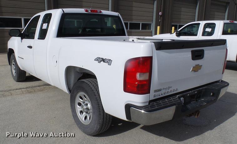 image for item DF7096 2008 Chevrolet Silverado 1500 Ext. Cab pickup truck