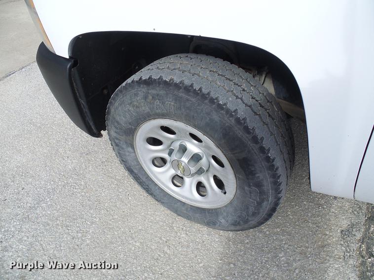 image for item DF7096 2008 Chevrolet Silverado 1500 Ext. Cab pickup truck