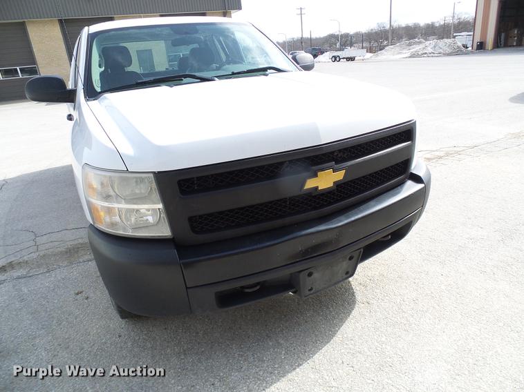 image for item DF7096 2008 Chevrolet Silverado 1500 Ext. Cab pickup truck