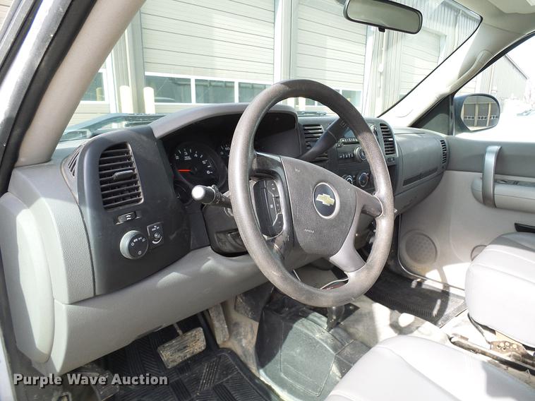 image for item DF7096 2008 Chevrolet Silverado 1500 Ext. Cab pickup truck