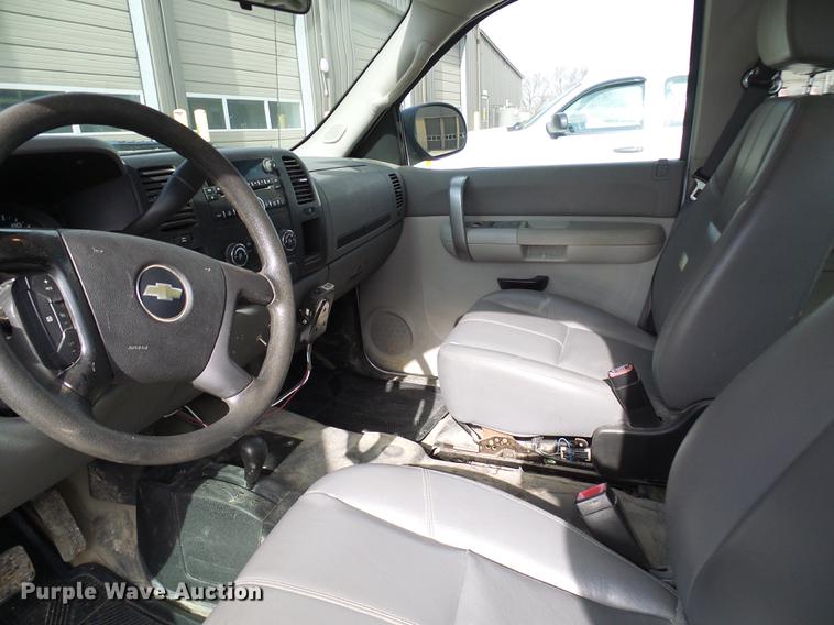 image for item DF7096 2008 Chevrolet Silverado 1500 Ext. Cab pickup truck