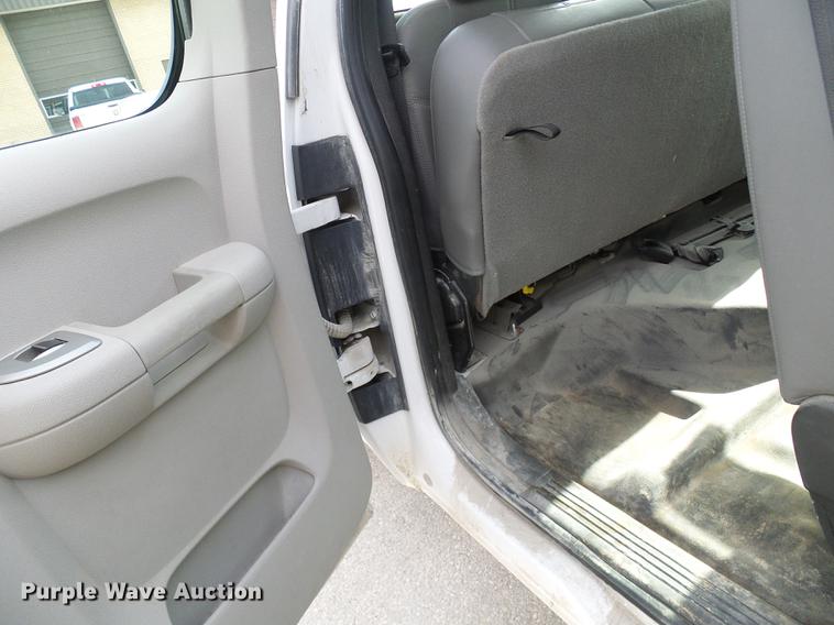 image for item DF7096 2008 Chevrolet Silverado 1500 Ext. Cab pickup truck
