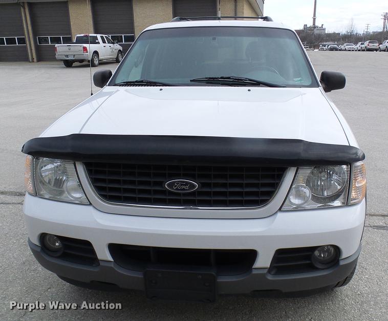 image for item DF7098 2002 Ford Explorer SUV