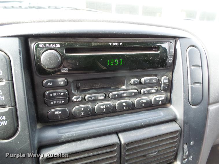 image for item DF7098 2002 Ford Explorer SUV