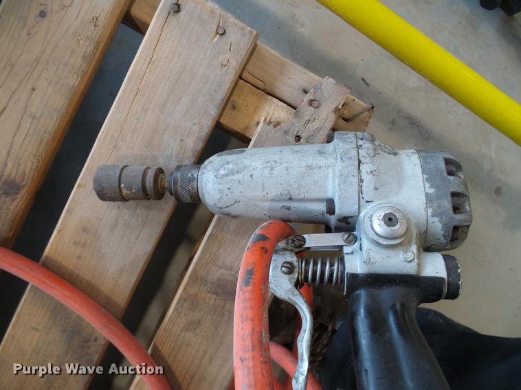 image for item DF7099 Tools