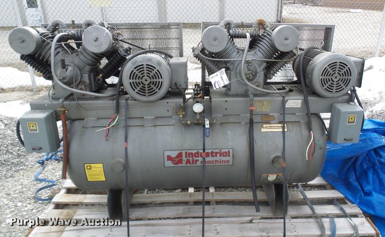 image for item DF7102 Air compressor