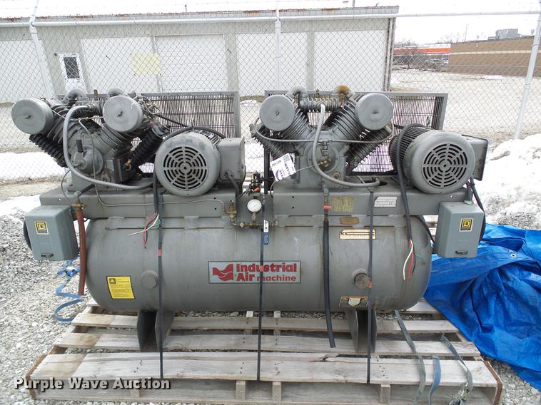 image for item DF7102 Air compressor