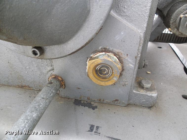 image for item DF7102 Air compressor