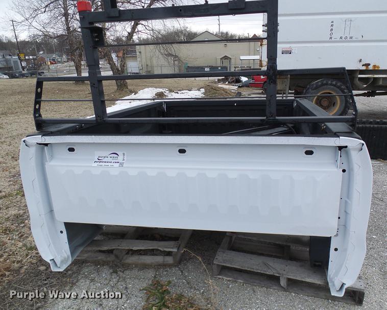 image for item DF7103 2015 Chevrolet 2500 pickup truck bed