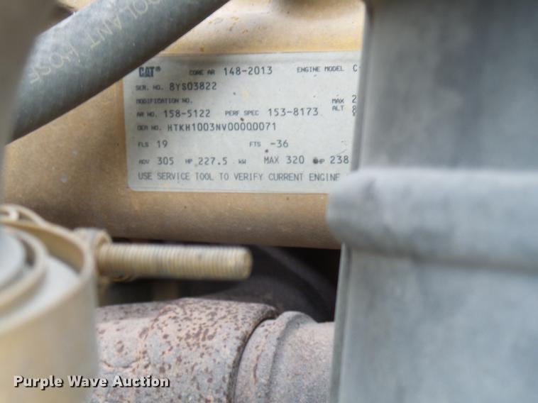 image for item DF7104 1999 International 2674 refuse truck