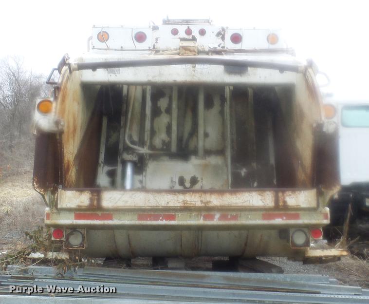 image for item DF7105 Leach 2RTT25YD refuse bed