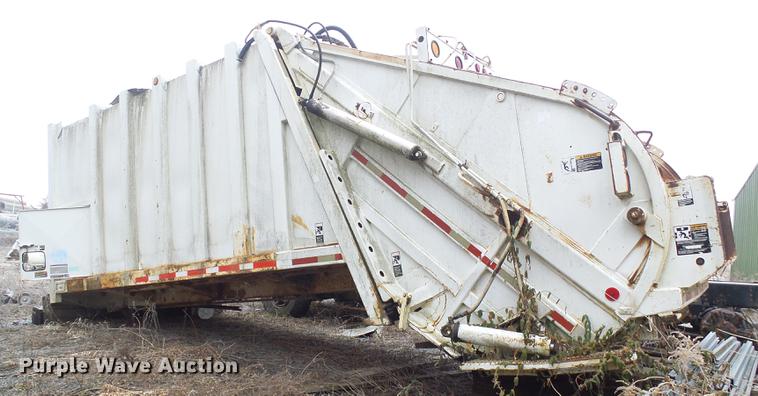 image for item DF7105 Leach 2RTT25YD refuse bed