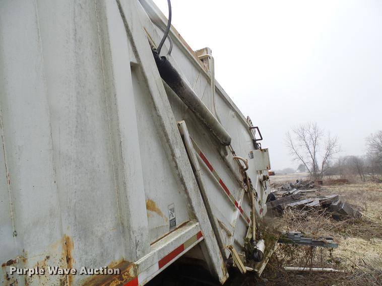 image for item DF7105 Leach 2RTT25YD refuse bed