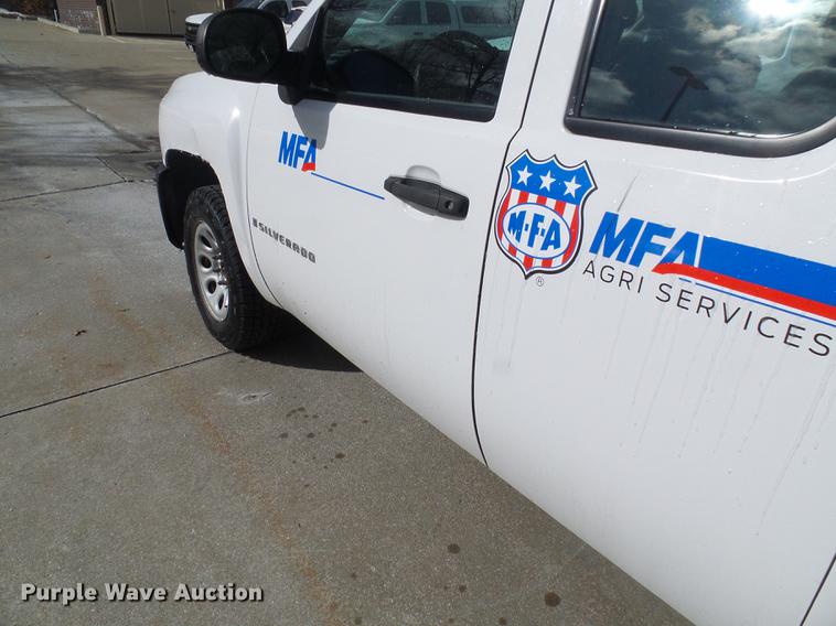 image for item DF7107 2008 Chevrolet Silverado 1500 Ext. Cab pickup truck