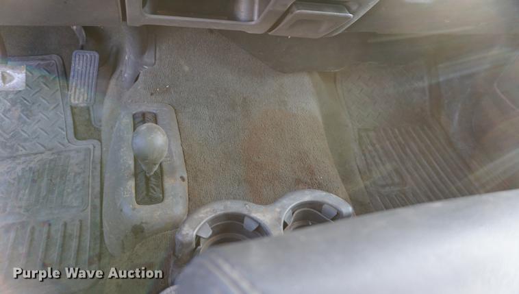 image for item DF7601 2003 Chevrolet Silverado 1500 Ext. Cab pickup truck