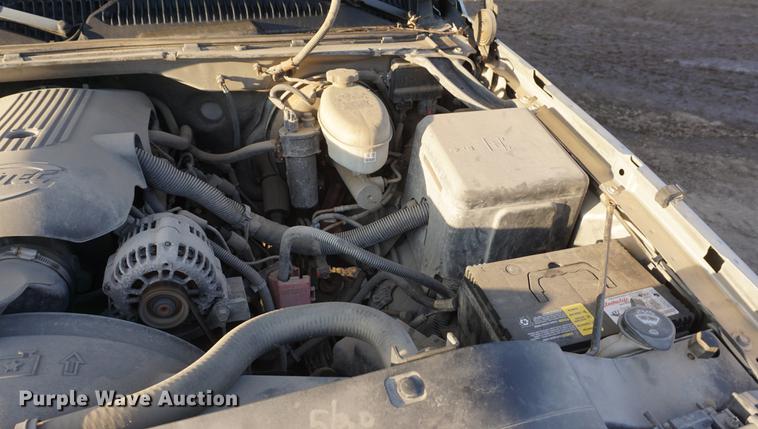 image for item DF7601 2003 Chevrolet Silverado 1500 Ext. Cab pickup truck