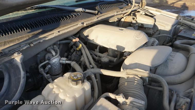 image for item DF7601 2003 Chevrolet Silverado 1500 Ext. Cab pickup truck