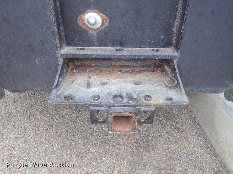 image for item DF8721 1996 Ford F150 flatbed pickup truck