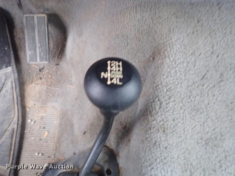 image for item DF8721 1996 Ford F150 flatbed pickup truck