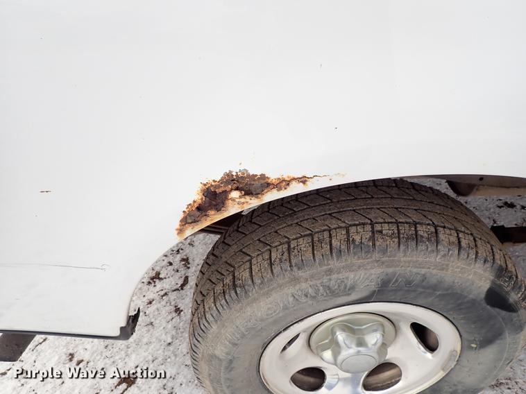 image for item DF8727 2000 Ford F150 pickup truck