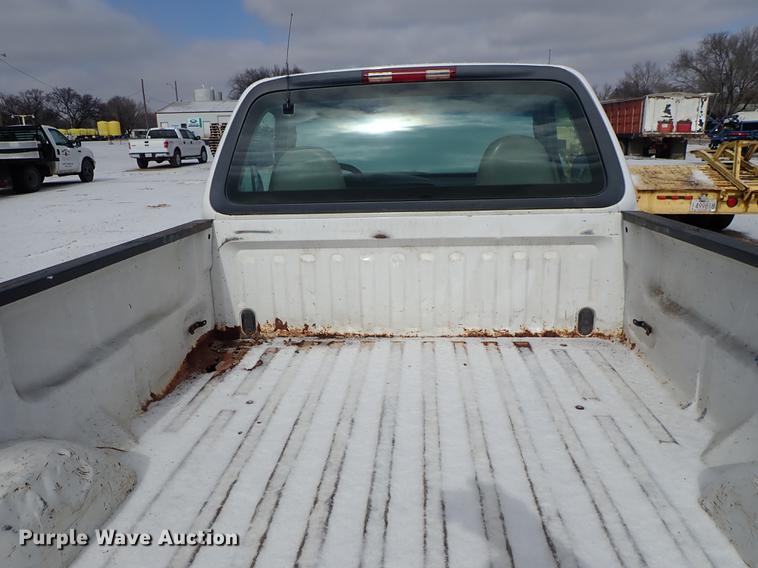 image for item DF8727 2000 Ford F150 pickup truck