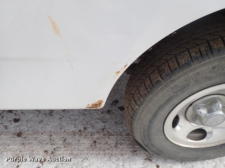 image for item DF8727 2000 Ford F150 pickup truck