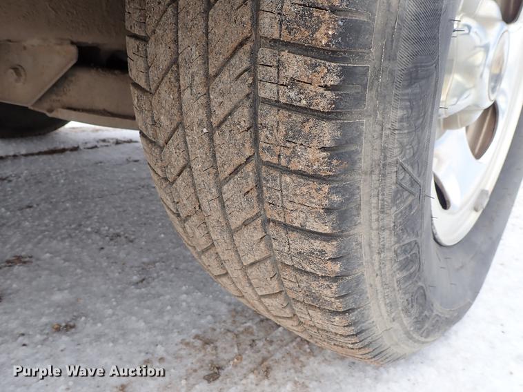 image for item DF8727 2000 Ford F150 pickup truck