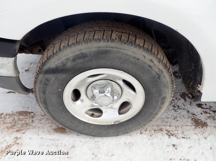 image for item DF8727 2000 Ford F150 pickup truck