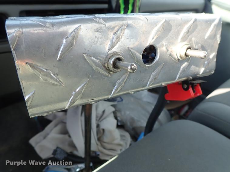 image for item DG2926 2005 Ford F250 Super Duty pickup truck