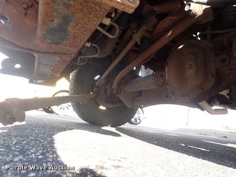 image for item DG2926 2005 Ford F250 Super Duty pickup truck