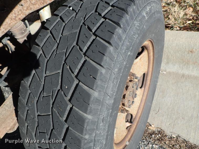 image for item DG2926 2005 Ford F250 Super Duty pickup truck