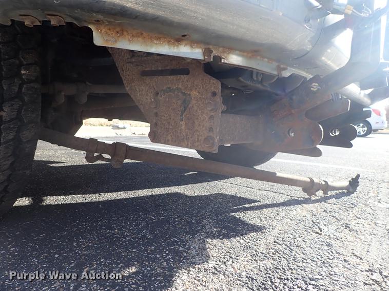 image for item DG2926 2005 Ford F250 Super Duty pickup truck