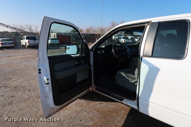 image for item DG3307 2014 Ford F150 XLT SuperCab pickup truck