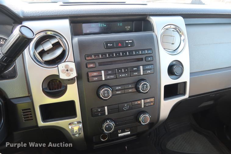 image for item DG3307 2014 Ford F150 XLT SuperCab pickup truck