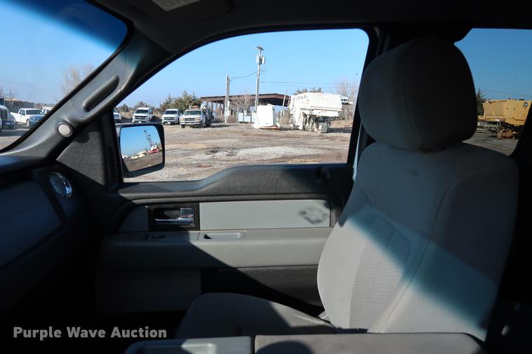 image for item DG3307 2014 Ford F150 XLT SuperCab pickup truck