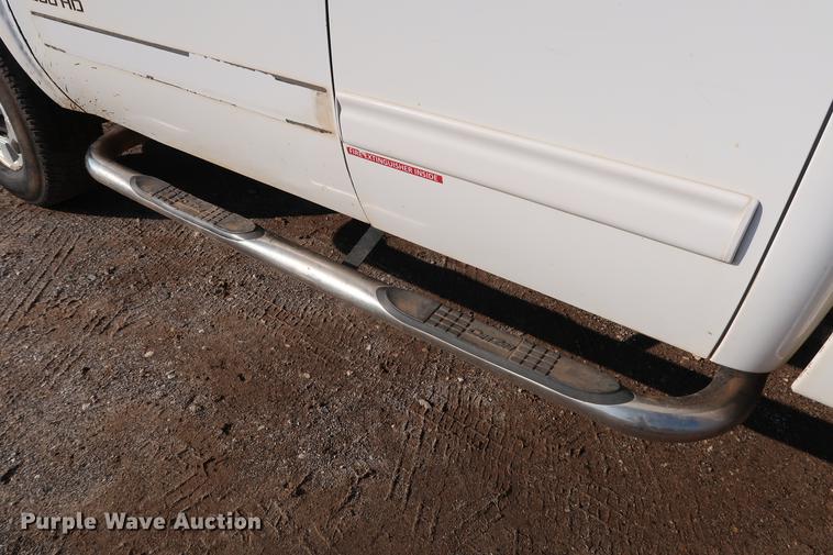 image for item DG3308 2011 Chevrolet Silverado 2500HD LT Z71 Ext. Cab pickup truck