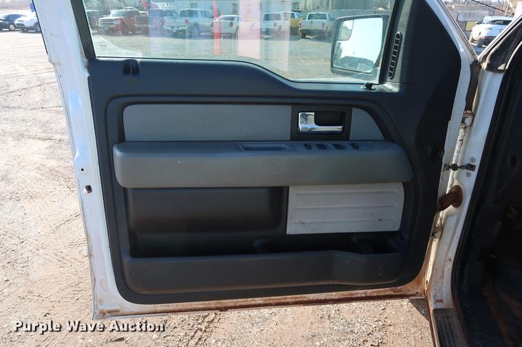 image for item DG3309 2013 Ford F150 XLT SuperCab pickup truck