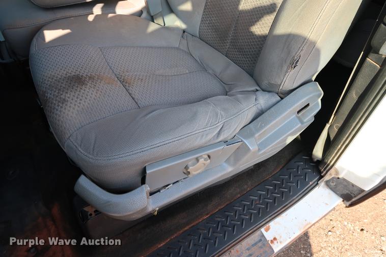 image for item DG3309 2013 Ford F150 XLT SuperCab pickup truck