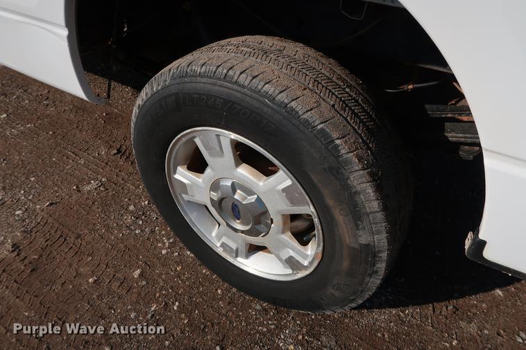 image for item DG3309 2013 Ford F150 XLT SuperCab pickup truck