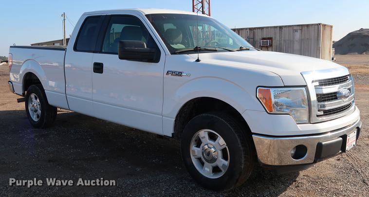 image for item DG3310 2013 Ford F150 XLT SuperCab pickup truck