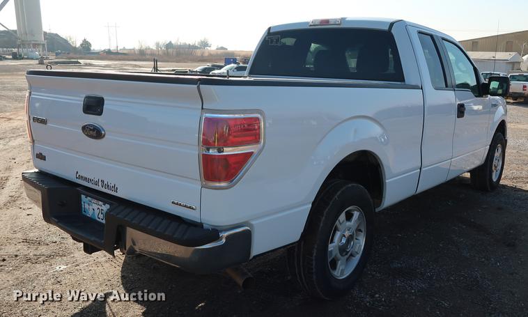 image for item DG3310 2013 Ford F150 XLT SuperCab pickup truck